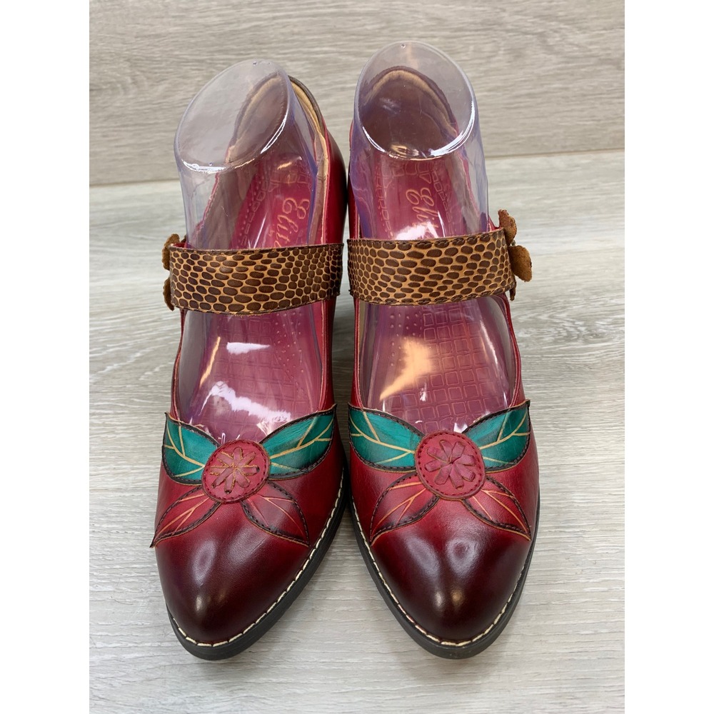 Red Floral Mary Jane Heels with Textured Strap - Picture 2 of 11